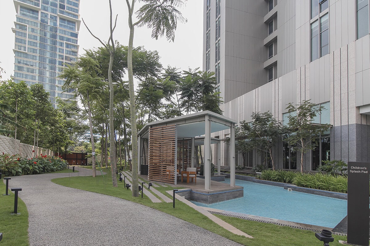 1Jogging Track _ BBQ Pavilion Luxina.ID