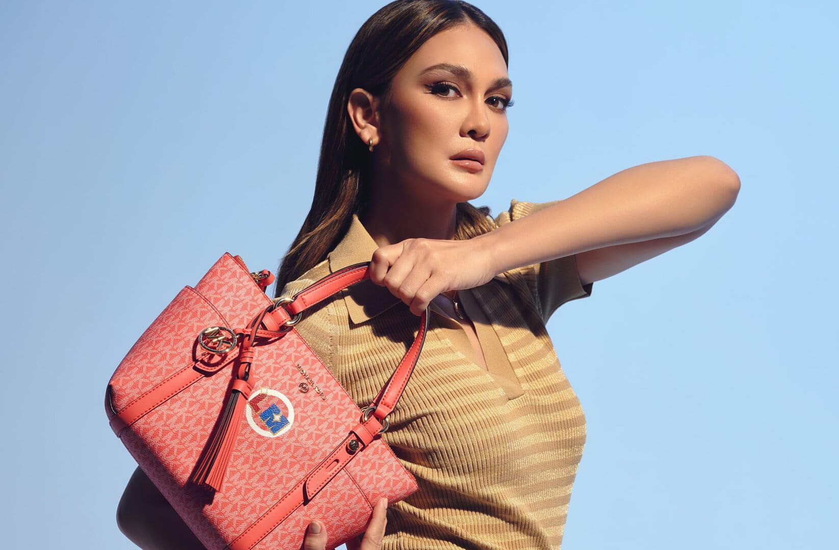 Luna Maya Untuk Kampanye Michael Kors MK MY WAY Di Indonesia 