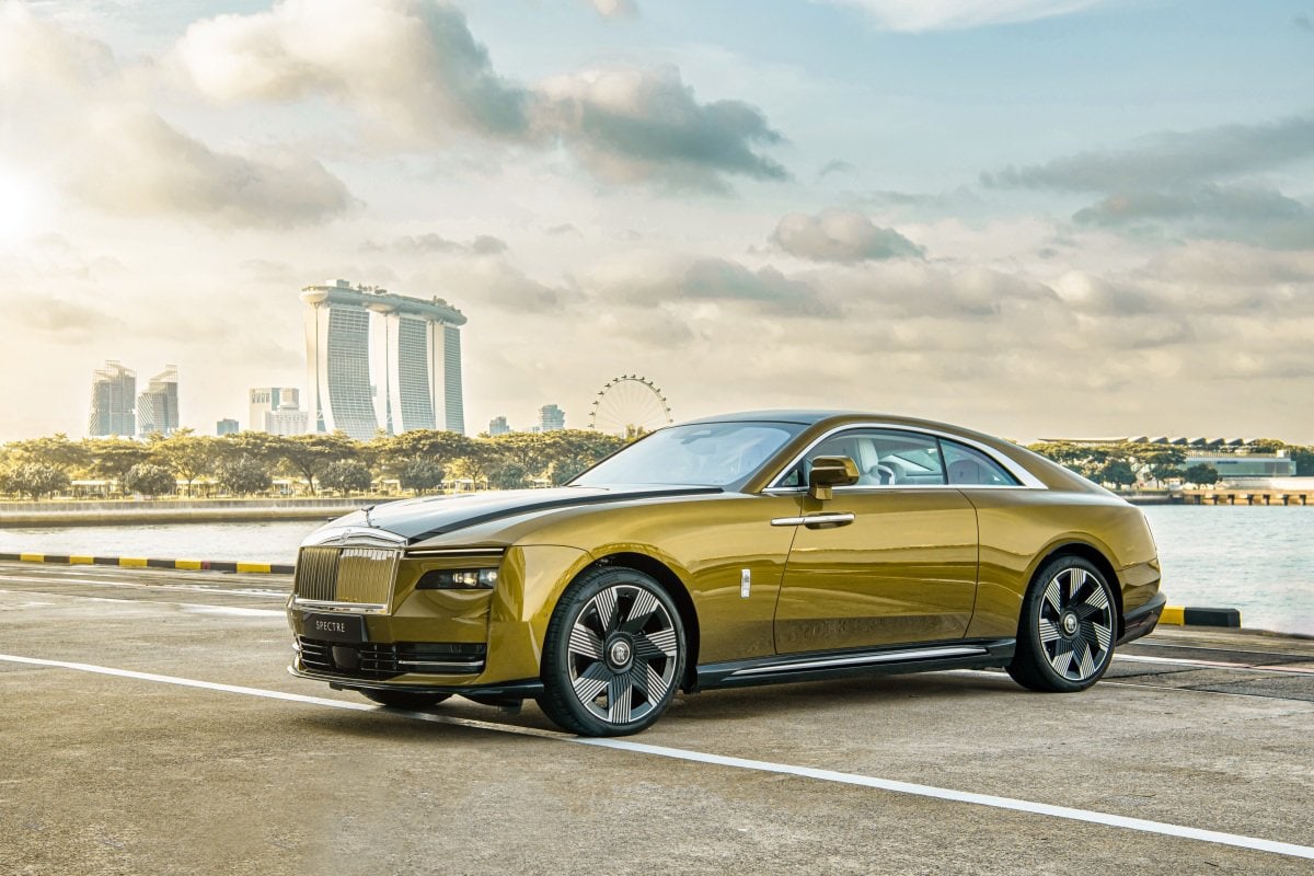 Rolls-Royce Spectre Mobil Listrik Ultra Mewah Telah Hadir Di Indonesia ...